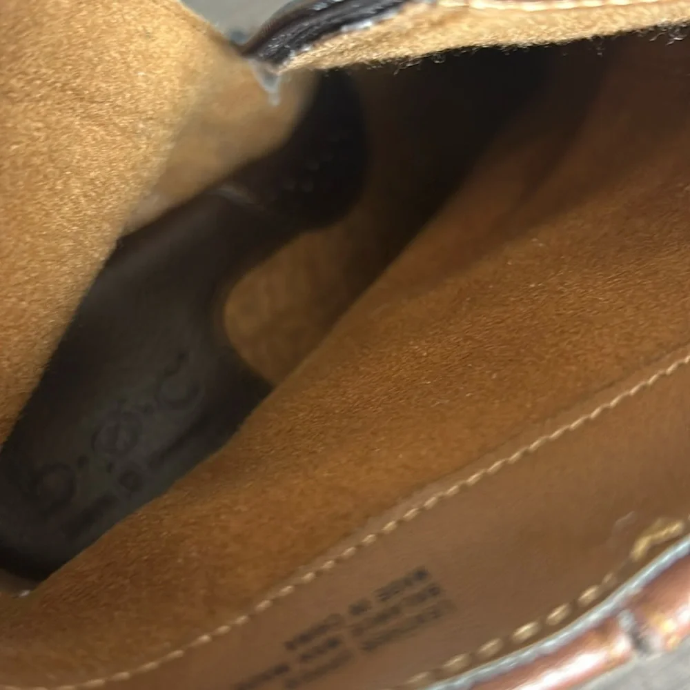 B.O.C Born Concept Traipse Brown Leather Booties‎ Cuffed Double Buckle 7/38